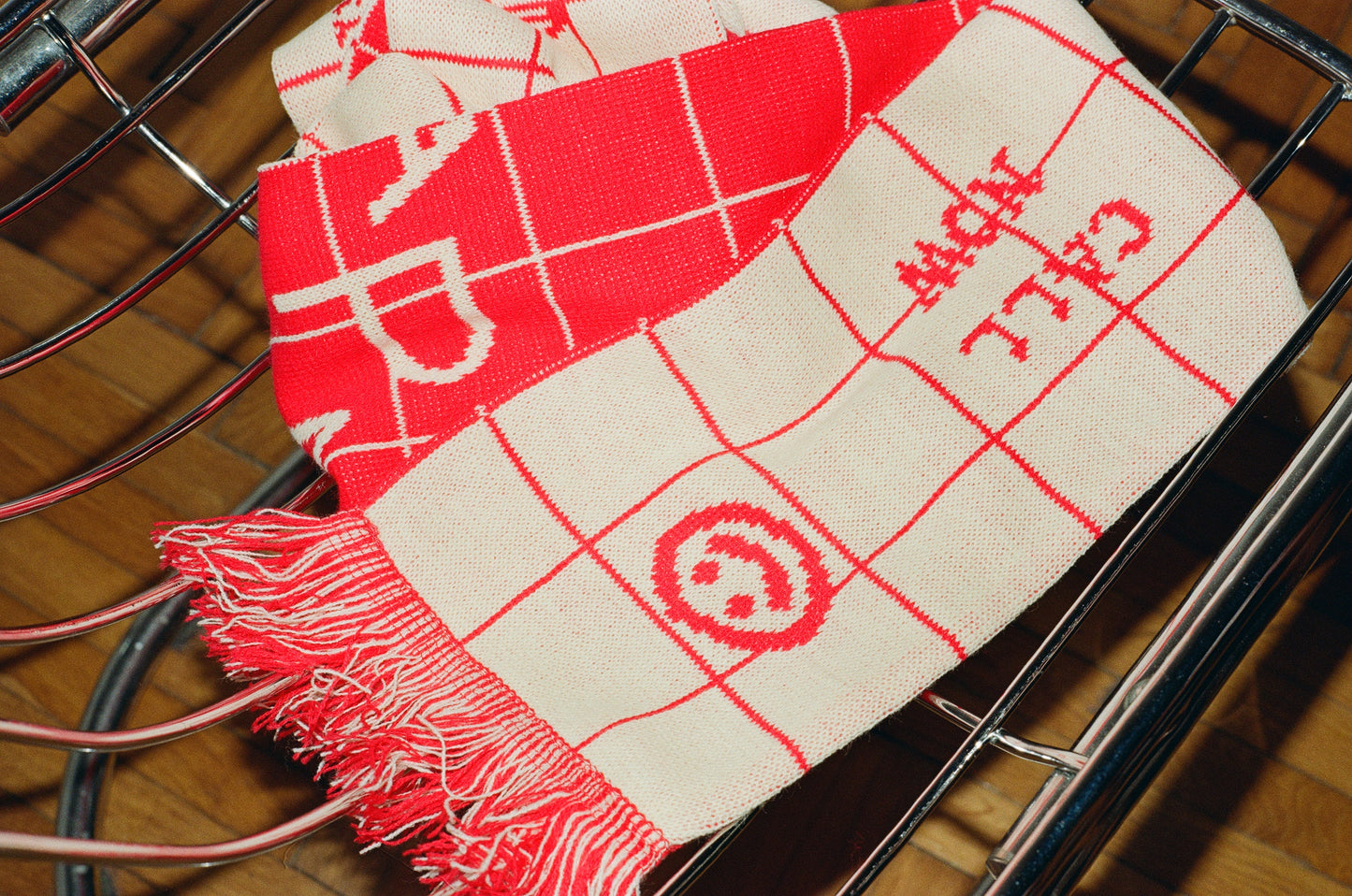 Knit scarf