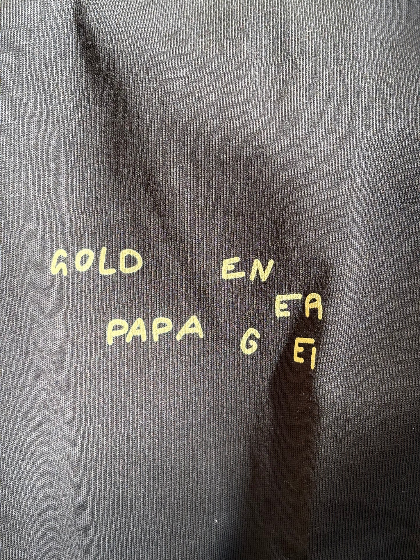 T-shirt black